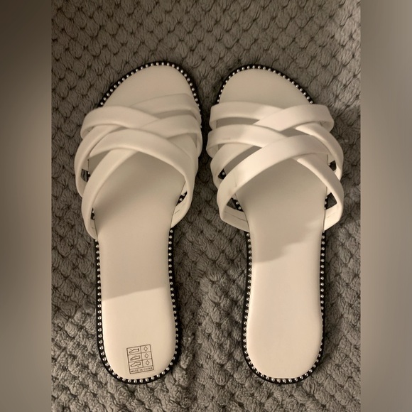Shoes - Women’s white sandal. Size 40 in European and a size 9 for USA. Brand new in box